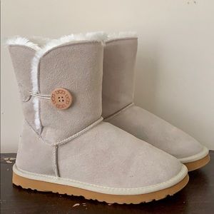 Women's Bailey Button UGG Boots